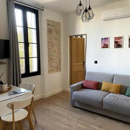 Vieil Antibes, Clim, Balcon, Chez Marlene Апартаменти