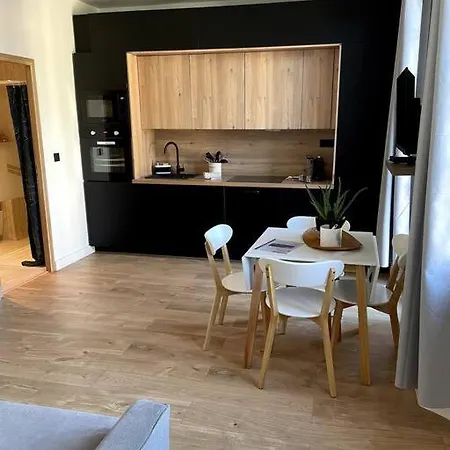 Vieil Antibes, Clim, Balcon, Chez Marlene Апартаменти *
