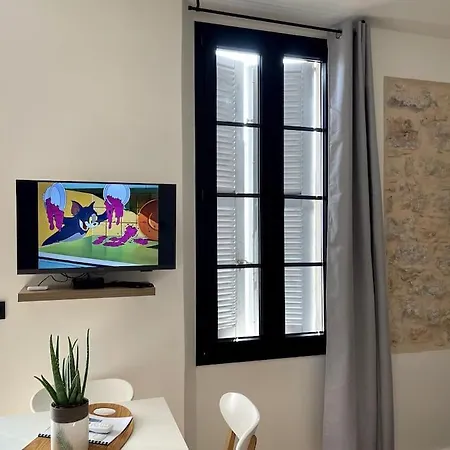 Vieil Antibes, Clim, Balcon, Chez Marlene *